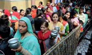 Lord Shiva devotees standing in a queue to pay obeisance at Shivala Bagh Bhaiyan on the occasion of Mahashivratri in Amritsar