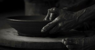 खेल - निदा फ़ाज़ली