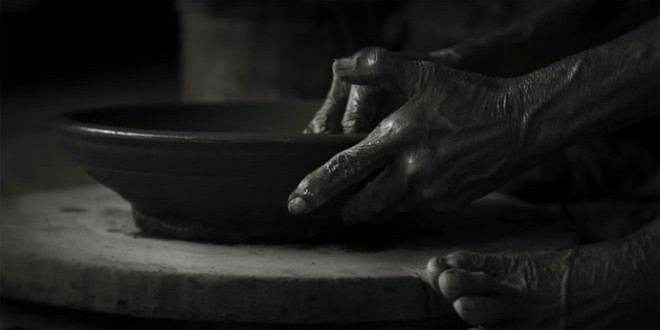 खेल - निदा फ़ाज़ली