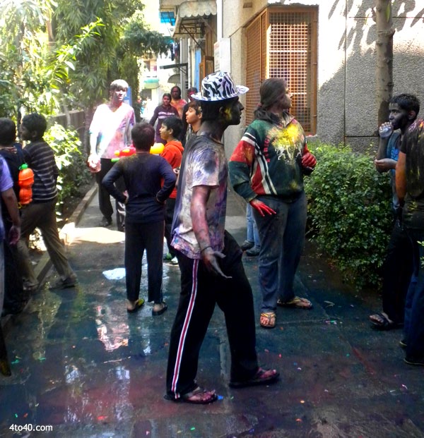 Children love playing Holi in groups