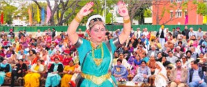 Eminent kathak dancer Dr Suchitra Mitra perform during the inauguration of Rani Laxmi Bai Mahila Bhawan, Sector 38, Chandigarh