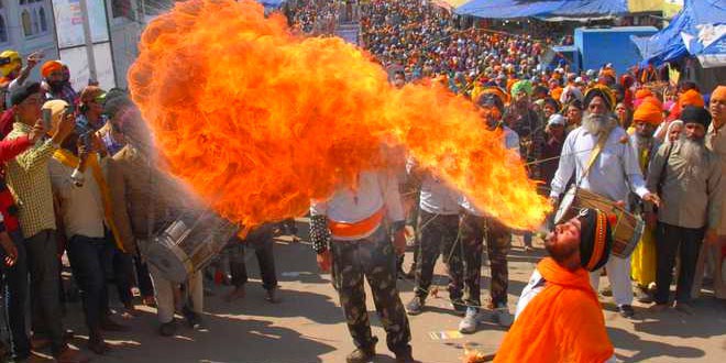 Hola Mohalla Begins in Anandpur Sahib