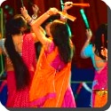 What is the difference between Dandiya Raas and Garba Raas?