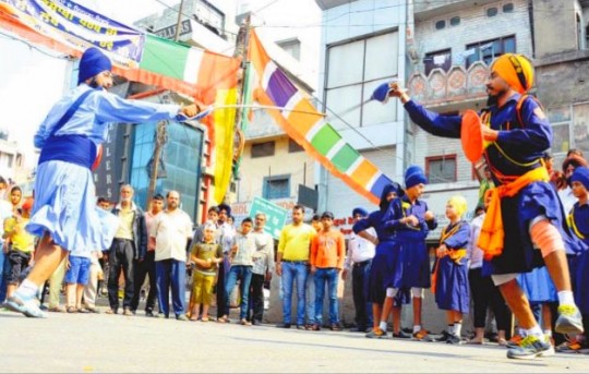 Youngesters perform Gatka in Ludhiana