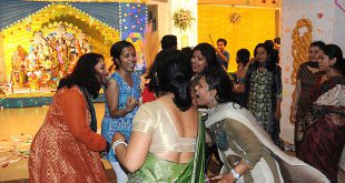 How is Navratri celebrated?