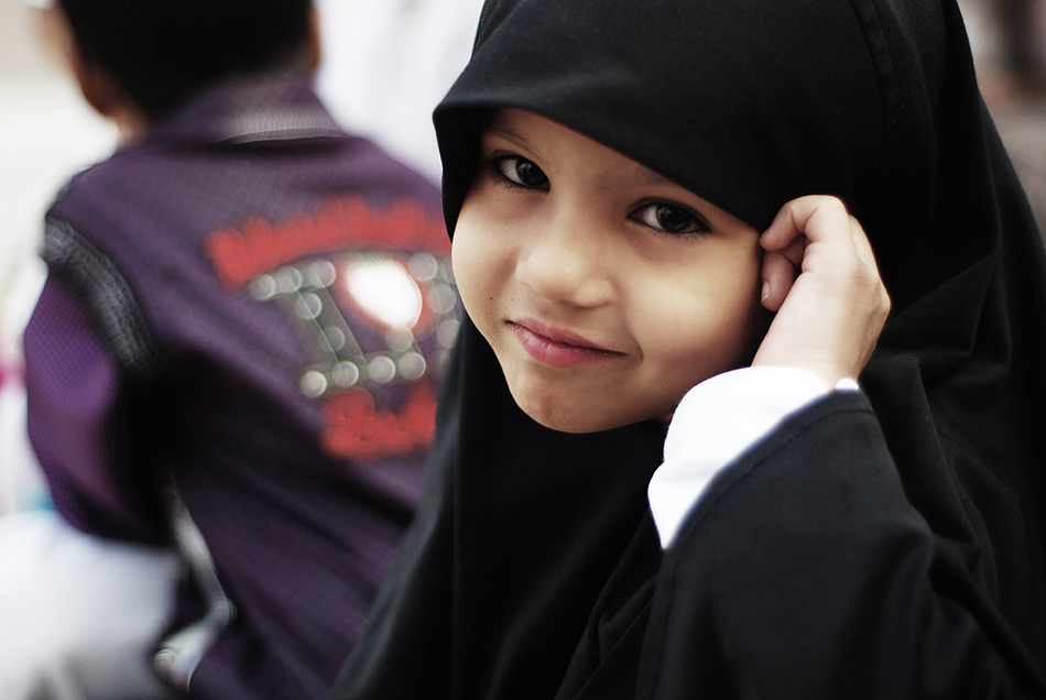 A young girl at Jama Masjid on the occasion of Eid