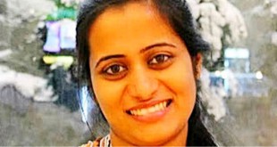 Roshni Mukherjee - Opened online school on YouTube & have 72,000 Students