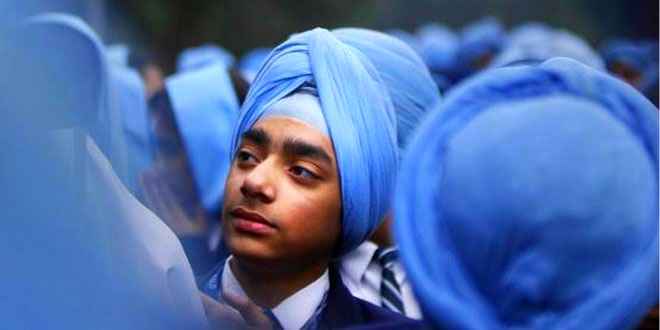 सरदार जी बारह बज गए