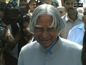 APJ Abdul Kalam at an exhibition