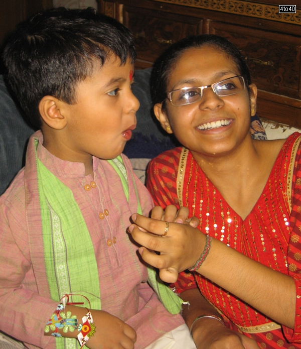 Hand full of Rakhis & Mouth full of sweets - Harman Malik & Kavneet Kaur