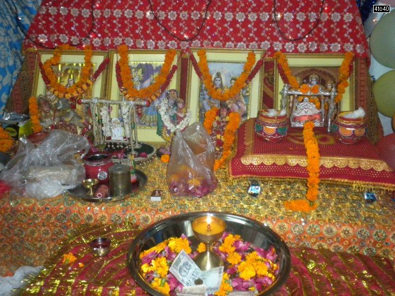 Lord Krishna idols and pictures are decorated on Janmashtami. Devotees give swings to Bal Krishna statue placed in a cradle