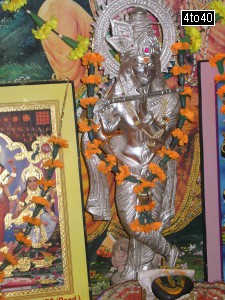 Metal Statue of Lord Krishna