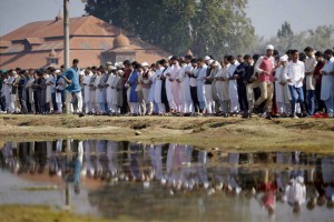 Muslims offer Eid al-Adha prayers at Eidgah in Srinagar on September 25, 2015
