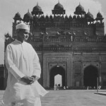 Home Minister of India Government Lal Bahadur Shastri in courtyard before monumental Victory Gateway at Fatehpur