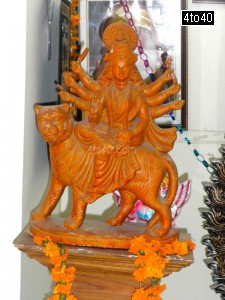 Idol of Maa Sherawali