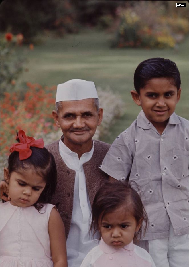 Shastri Ji with grand children