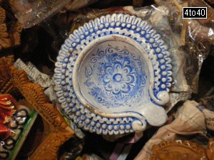 Kolkata made earthen lamps for Diwali Festival