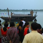 Police petroling the bank of Yamuna on the occasion of Chhath Puja