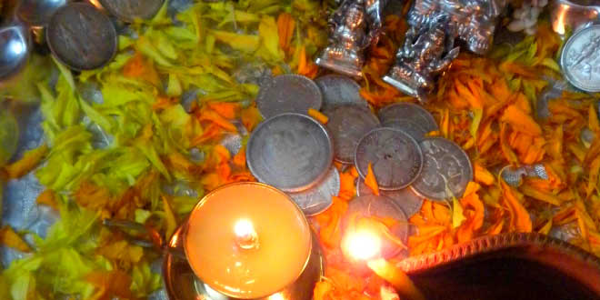 How do people celebrate Diwali in India?