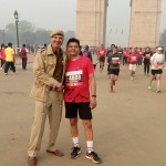 Delhi police encouraging marathon runners