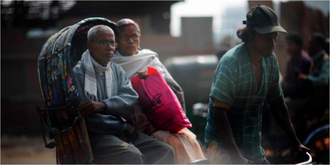 हम तुम - रामदरश मिश्र