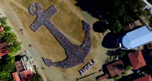 Largest human anchor: Philippines breaks Guinness World Records record