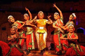 Artistes perform at the Surajkund Crafts Mela in Faridabad