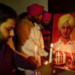 Members of National Human Rights & Crime Control Organization holds candle to pay tribute to Shaheed Bhagat Singh in Amritsar