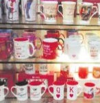 This year celebrate the Valenitine's day by choosing from an arry of gift available in the market