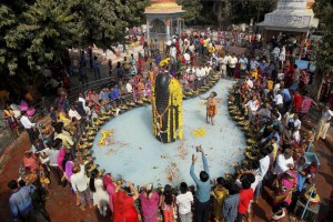 Kota: Hindu devotes offer pooja at 525 shivling on the occasion of Mahashivratri in Kota