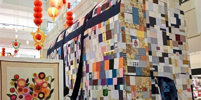 Largest replica bag: Malaysia breaks Guinness World Records record