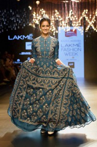 Bollywood actress Ileana D’Cruz showcases a creation by designer Rahul Mishra on the fifth day of the Lakme Fashion Week (LFW) summer/resort 2016 in Mumbai on April 3, 2016