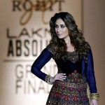 Bollywood actress Kareena Kapoor Khan showcases a creation of designer Rohit Bal on the fifth day of the Lakme Fashion Week (LFW) summer/resort 2016 in Mumbai on April 3, 2016