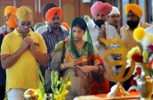 Devotees offer prayers at a gurdwara in Chandigarh to mark Baisakhi on April 13, 2016.