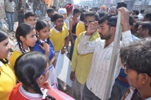 Students of Decent School were taken on a visit to Labour Mandi Tajpur Road to celebrate Labour Day