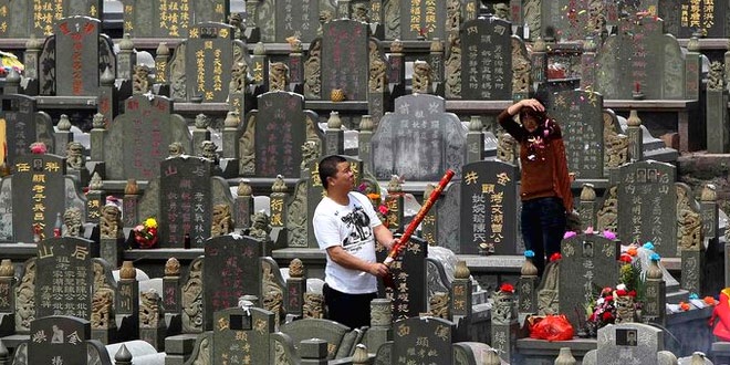 Qingming / Tomb Sweeping Day