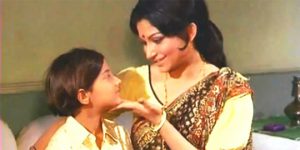 बड़ा नटखट है रे कृष्ण कन्हैया - आनंद बक्षी Mothers Day Filmi Song