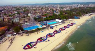 Largest Human DNA Helix: Bulgaria breaks record