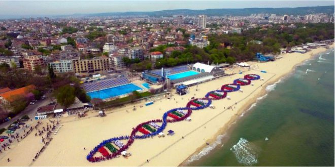 Largest Human DNA Helix: Bulgaria breaks record