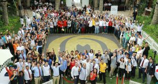 Dubai Guinness World Records: Largest painted wooden block mosaic