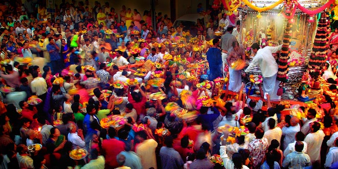 Hindi Poem on Indian Festivals भारत के त्यौहार