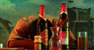 Hullad Muradabadi Hasya Vyang Poem on Drinking पीने का बहाना