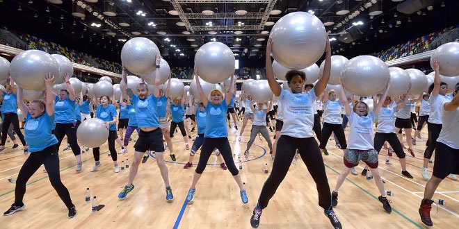 UK Guinness World Records: Largest Exercise Ball Class