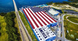 USA Guinness World Record: Largest Flag Mural