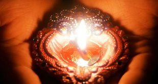 Inspirational Hindi Poem to Light Up Your Life