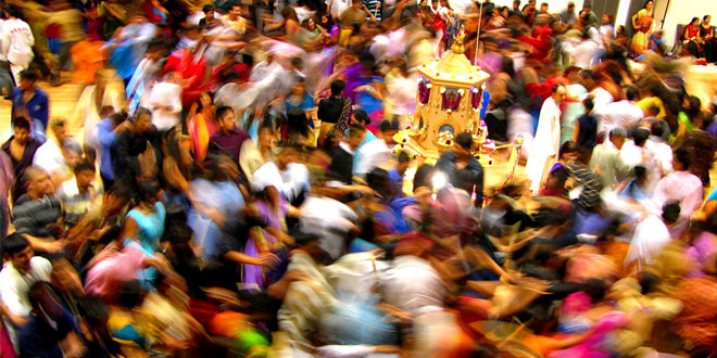 Navratri Garba: Gujarati Garba Dance of Navratri