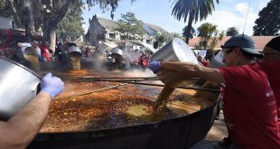 Uruguay Guinness World Record: Largest lentil stew