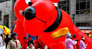Macy's Thanksgiving Parade: American Culture & Tradition