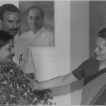 Congress president Sonia Gandhi welcoming AIADMK supremo Jayalalithaa at her residence in New Delhi on 15 April 1999