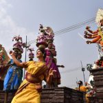 ‘Karakattam’ is one of the old folk dances of Tamil Nadu. The Karagam dancers perform entertaining dance movements to the beat of drums balancing with the Karagam on their head
